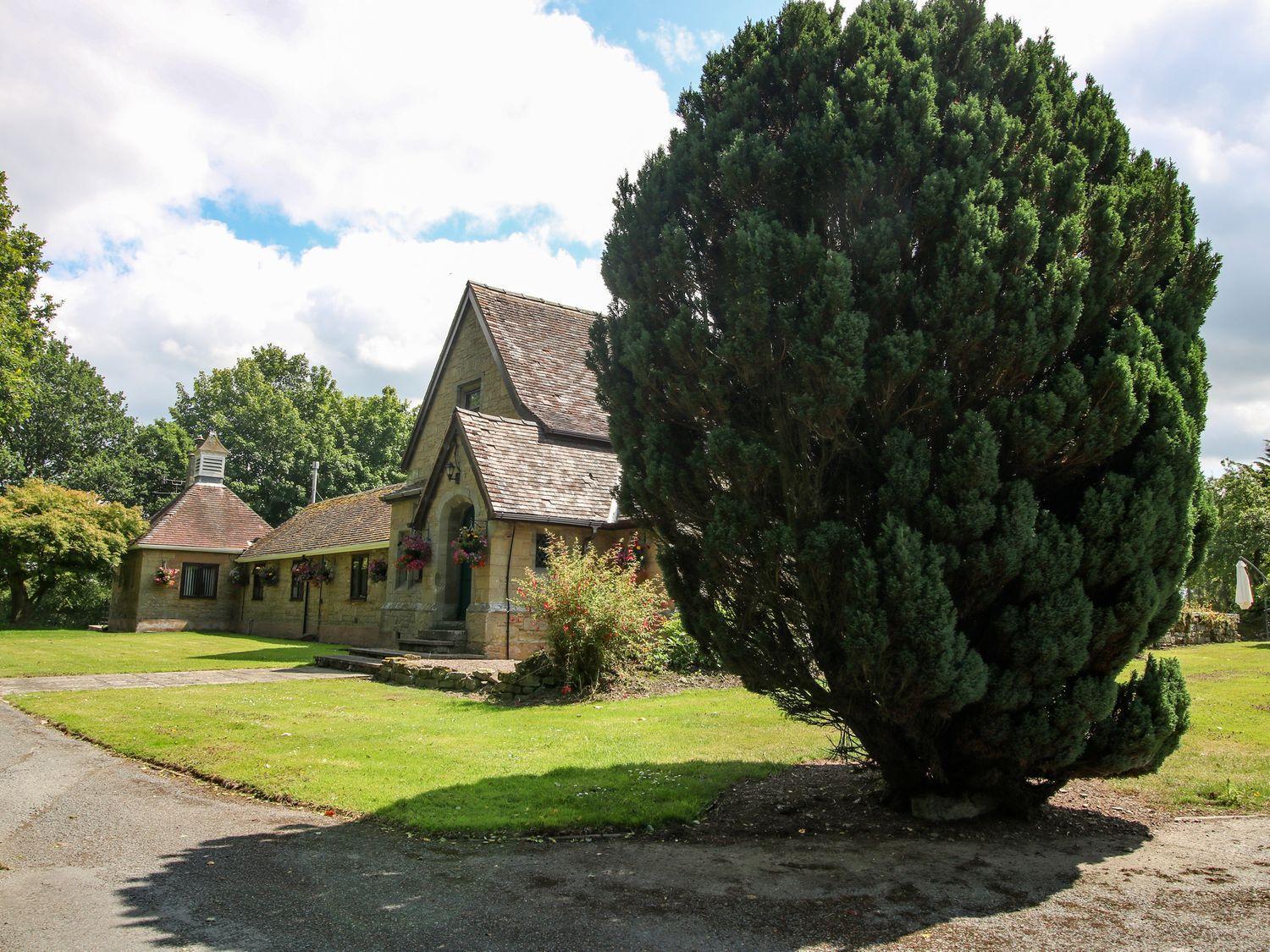 Swan Villa Leominster Exterior photo